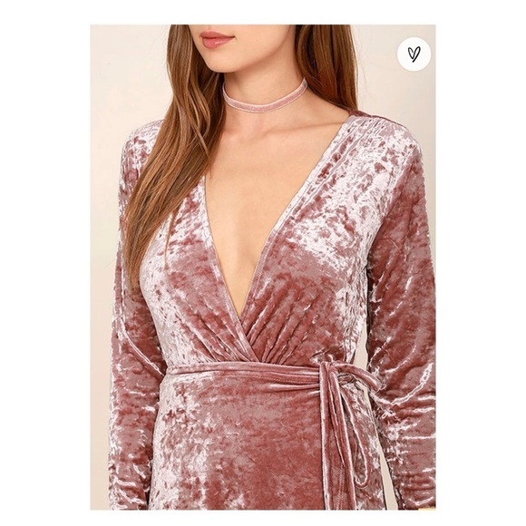 LULU'S Pink Long Sleeve Velvet Deep V Neck Midi Wrap Dress XS - Picture 4 of 9